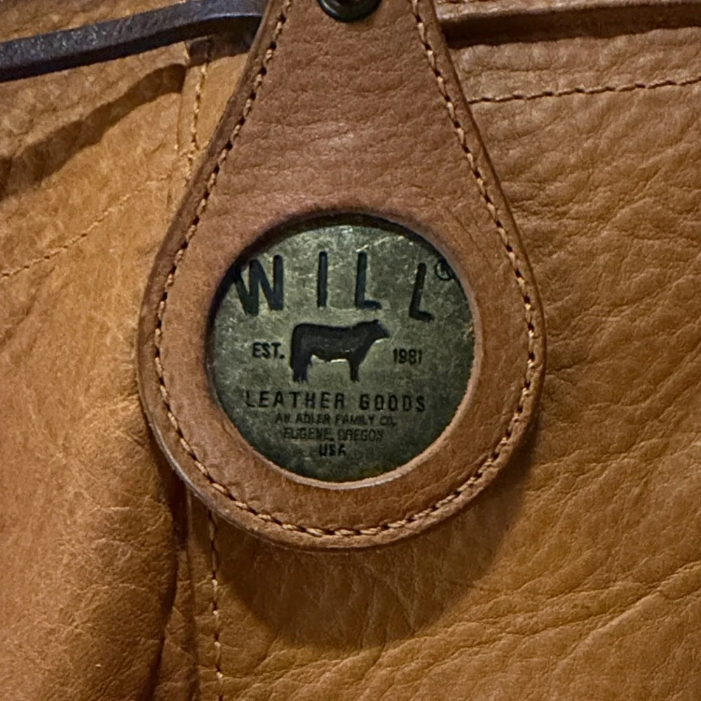 Rainier Tan Genuine Leather Backpack - Picture 5 of 6